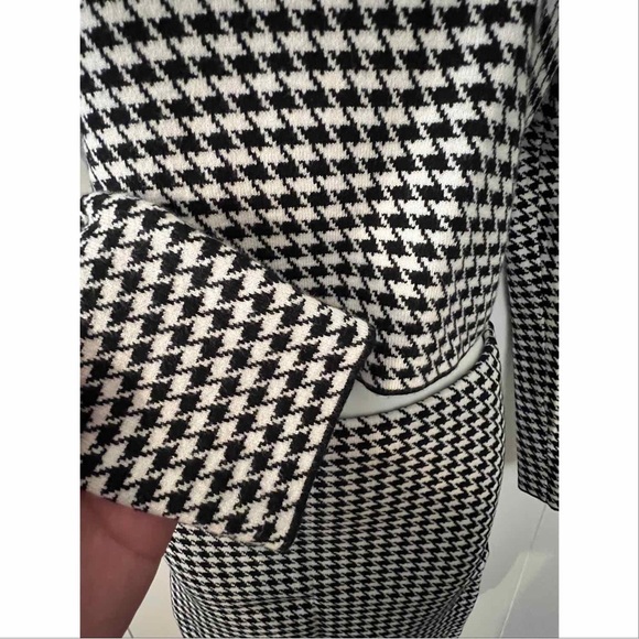 💥 NEW | Houndstooth Long Sleeve with Mini Skirt Matching Set - Picture 16 of 16